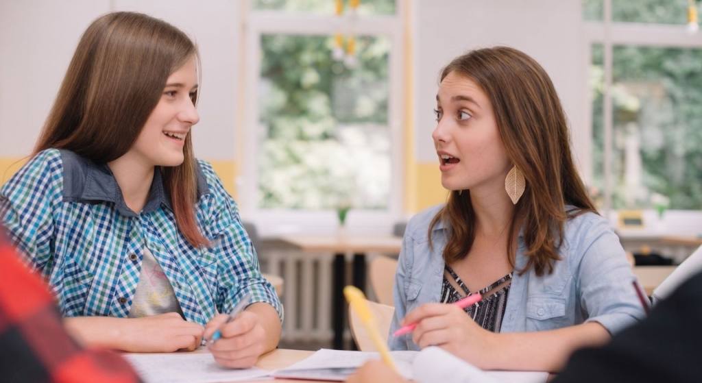 Perífrasis verbales en clase de español